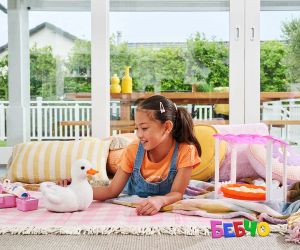 Zuru Pets Alive Мама патица с малки патенца