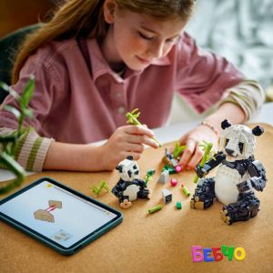 LEGO® Creator Диви животни Семейство панди 31165 