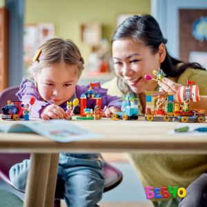 LEGO® Disney™ Specials Празничен влак Disney 43212 
