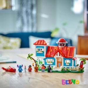 LEGO® Disney Къщата на плажа на Лило и Стич 43268