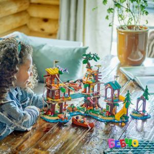 LEGO® FRIENDS Лагер за приключения – дървесна къща 42631