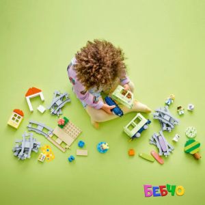 LEGO® DUPLO® Интерактивен приключенски влак 10427