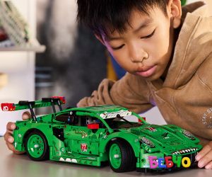 LEGO® Technic  Кола Porsche 911 GT3 R REXY AO Racing Car 42224