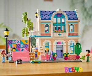 LEGO® Friends Семейната къща на Лиан 42687
