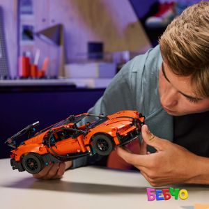 LEGO® Technic Хиперавтомобил Bugatti Chiron Pur Sport 42222 