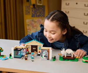 LEGO® Animal Crossing™ Музейна колекция на Blathers 77056 
