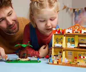 LEGO® Bluey Семейната къща на Блуи 11203
