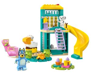 LEGO® Bluey На площадката с Блуи и Клои 11201 