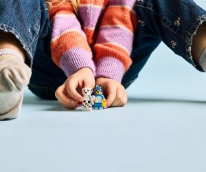 LEGO® Bluey На площадката с Блуи и Клои 11201 