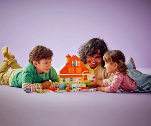 LEGO® DUPLO® Bluey Семейната къща на Блуи с игра на запомняне 10459 