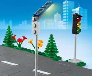 LEGO® City Town Пътни табели 60304 