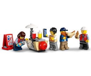 LEGO® City Жълт камион за доставки 60440 
