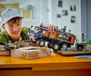 LEGO® City Камион с научна лаборатория за арктически изследователи 60471 