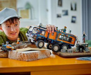 LEGO® City Камион с научна лаборатория за арктически изследователи 60471 