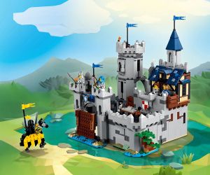 LEGO® Creator Средновековен замък на конния рицар 31168 