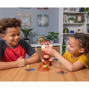 GOLIATH Игра Хрупкащият Хари