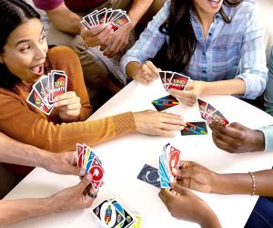 UNO Party Карти за игра (обновена)