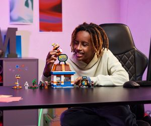 LEGO® Fortnite Ресторант Durrr Burger 77076 