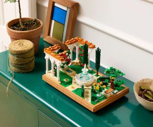 LEGO® Icons Градина с фонтан 10359