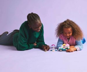 LEGO® Friends Камион за сладолед в Хартлейк Сити 42644 