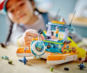 LEGO® Friends Морска спасителна лодка 41734 