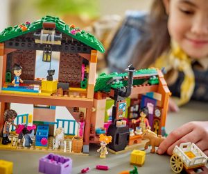 LEGO® Friends Ранчо и конюшня за понита 42654