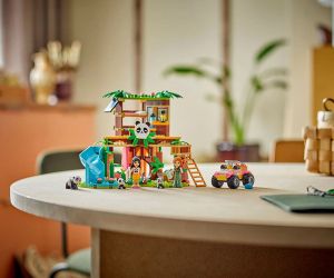 LEGO® Friends Грижа за животните в убежището за панди 42648 