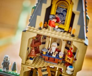 LEGO® Harry Potter Замъкът Хогуортс Главната кула 76454 