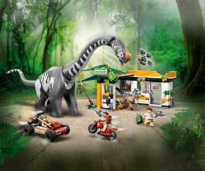 LEGO® Jurassic World™ Мисия за проследяване на раптор и титанозавър 76973 