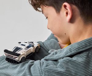 LEGO® Speed Champions Хиперспортна кола Bugatti Centodieci 77240 