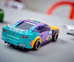 LEGO® Speed Champions NASCAR® Next Gen Chevrolet Camaro ZL1 76935 