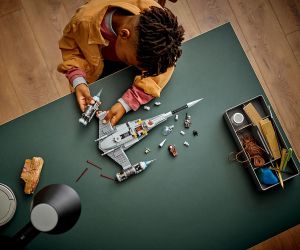 LEGO® Star Wars The Mandalorian’s N-1 Starfighter™ 75325 