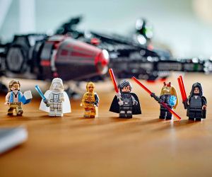 LEGO® Star Wars™ Черният сокол 75389 