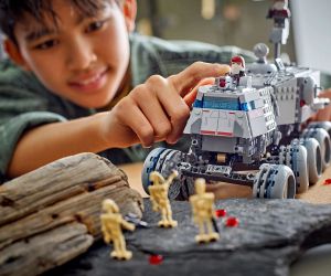LEGO® Star Wars™ Бронетранспортьор на Републиката 75413 