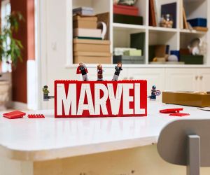 LEGO® Marvel Лого на MARVEL и минифигури 76313 
