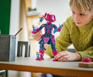 LEGO® Marvel Super Heroes Фантастичната четворка срещу Галактус - фигура за конструиране 76316 