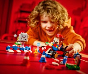 LEGO® Super Mario™ Mario Kart™ Интерактивна фигура LEGO® Mario™ и Standard Kart 72043 
