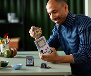 LEGO® Super Mario™ Game Boy 72046 
