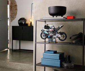 LEGO® Technic BMW M 1000 RR 42130 