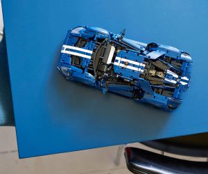 LEGO® Technic 2022 Ford GT 42154 