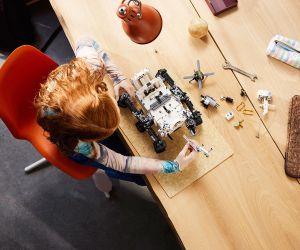 LEGO® Technic Марсоходът на НАСА Пърсивиърънс 42158