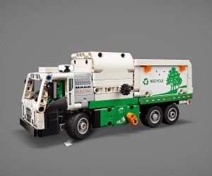 LEGO® Technic Боклукчийски камион Mack® LR Electric 42167 