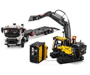 LEGO® Technic™ Камион Volvo FMX и екскаватор EC230 42175 