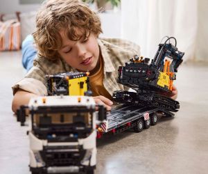 LEGO® Technic™ Камион Volvo FMX и екскаватор EC230 42175 