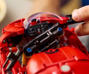 LEGO® Technic Мотоциклет Ducati Panigale V4 S 42202 