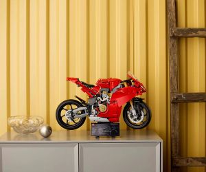 LEGO® Technic Мотоциклет Ducati Panigale V4 S 42202 