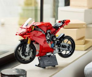 LEGO® Technic Мотоциклет Ducati Panigale V4 S 42202 
