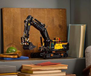 LEGO® Technic Екскаватор Volvo EC500 Hybrid 42215 