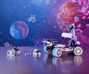 LEGO® Technic Космическо превозно средство Лунен всъдеход Lunar Outpost™ 42211 