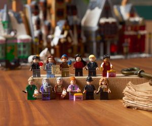 LEGO® Harry Potter Село Хогсмийд - за колекционери 76457 